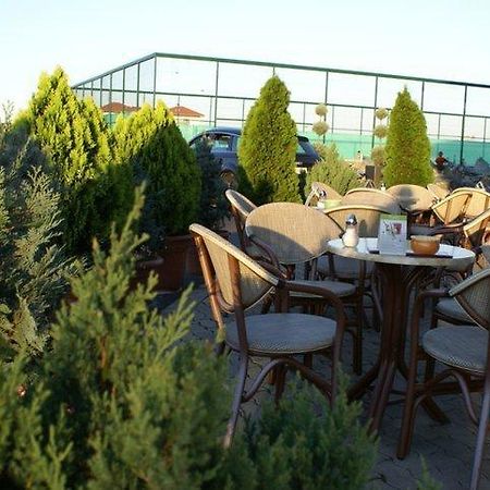 Sunset Motel Szombathely Ngoại thất bức ảnh